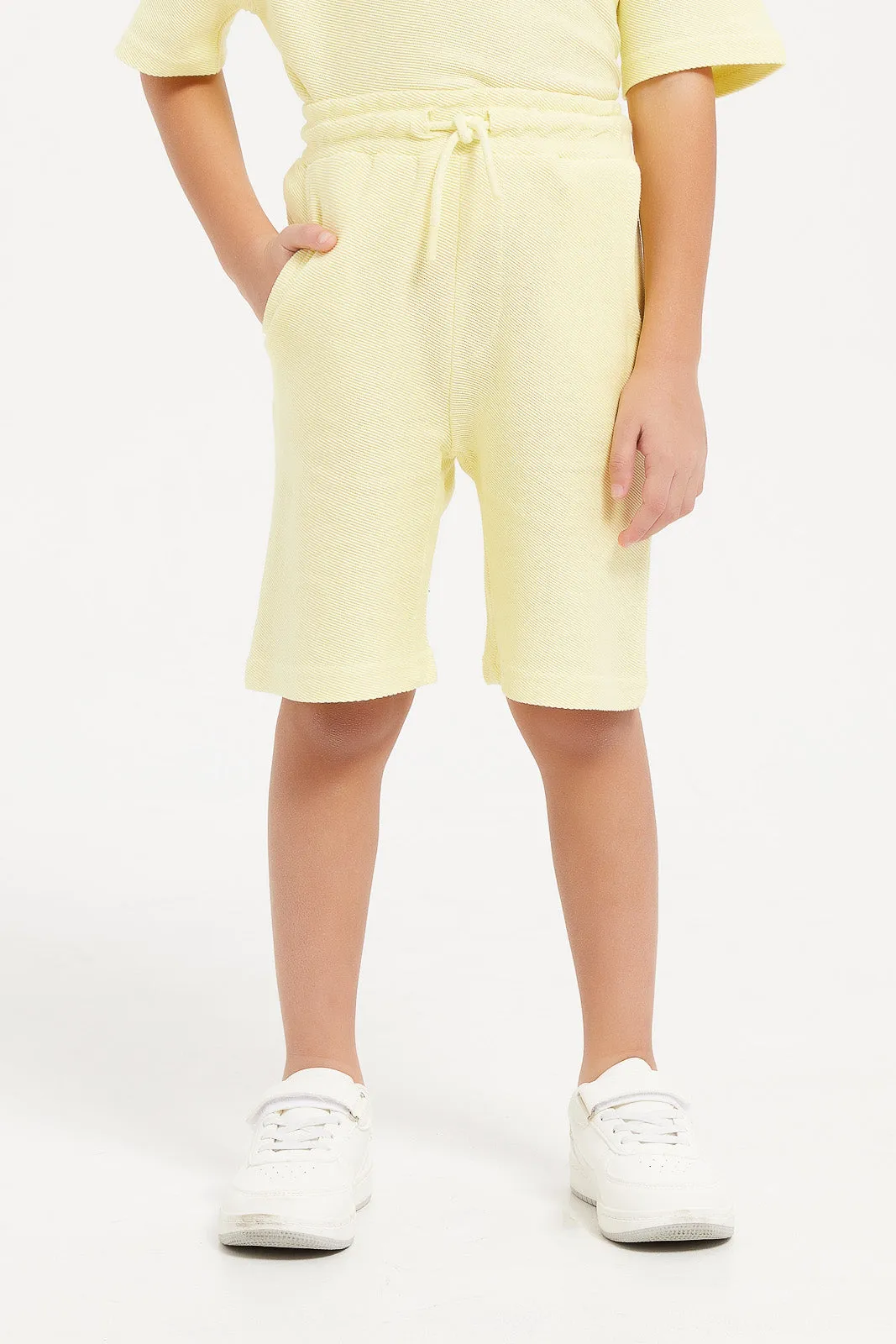 Boys Yellow Oversize T-Shirt And Short Set (2 Piece)