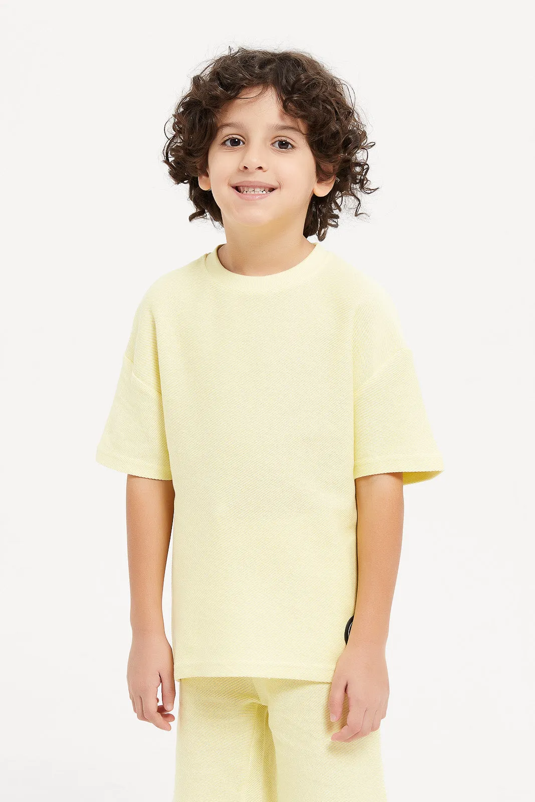 Boys Yellow Oversize T-Shirt And Short Set (2 Piece)