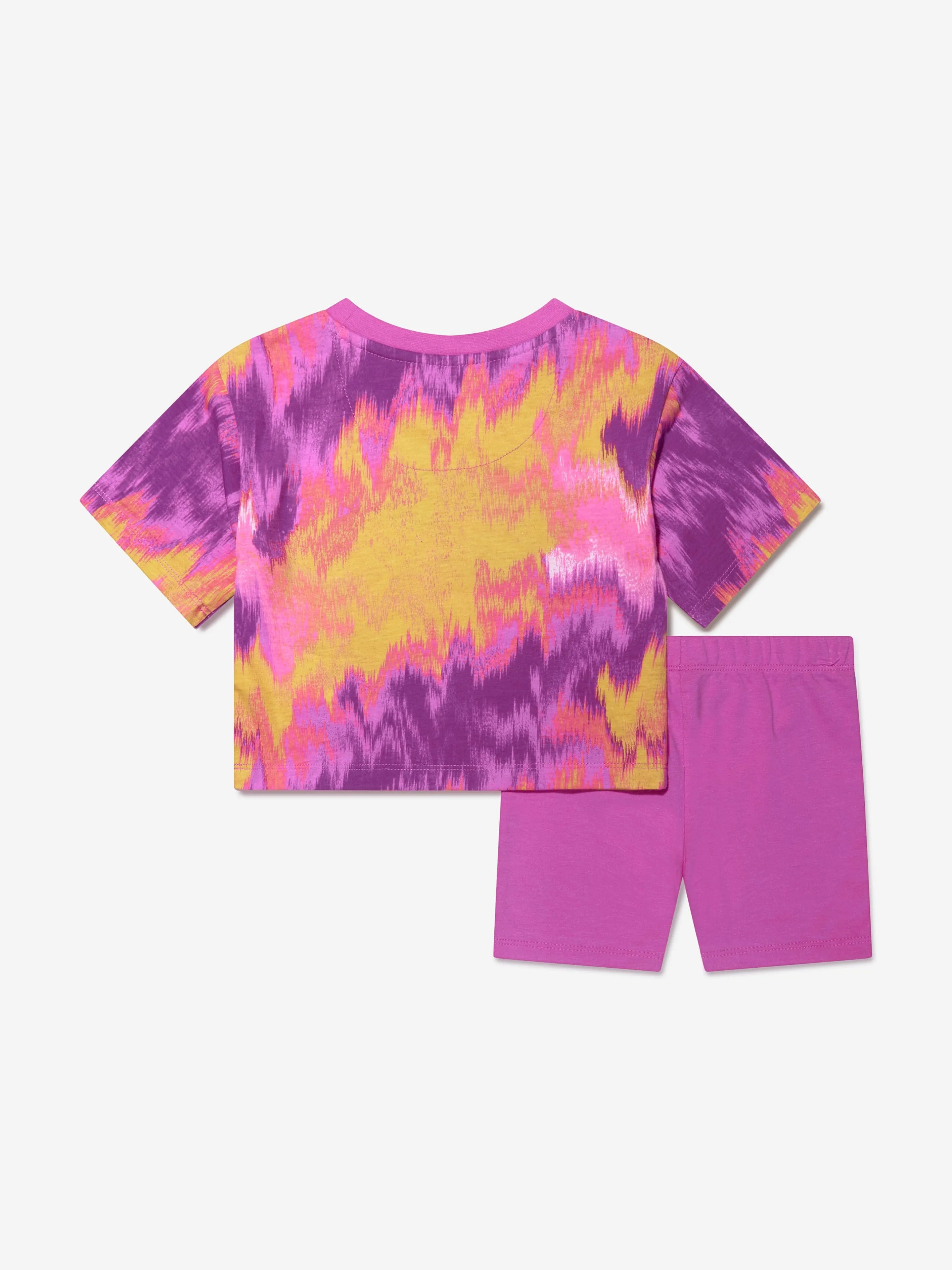 Nike Girls Boxy T-Shirt And Bike Shorts Set in Pink