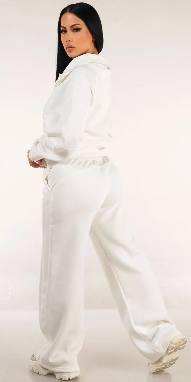 White Fleece Sweatpants Outfit