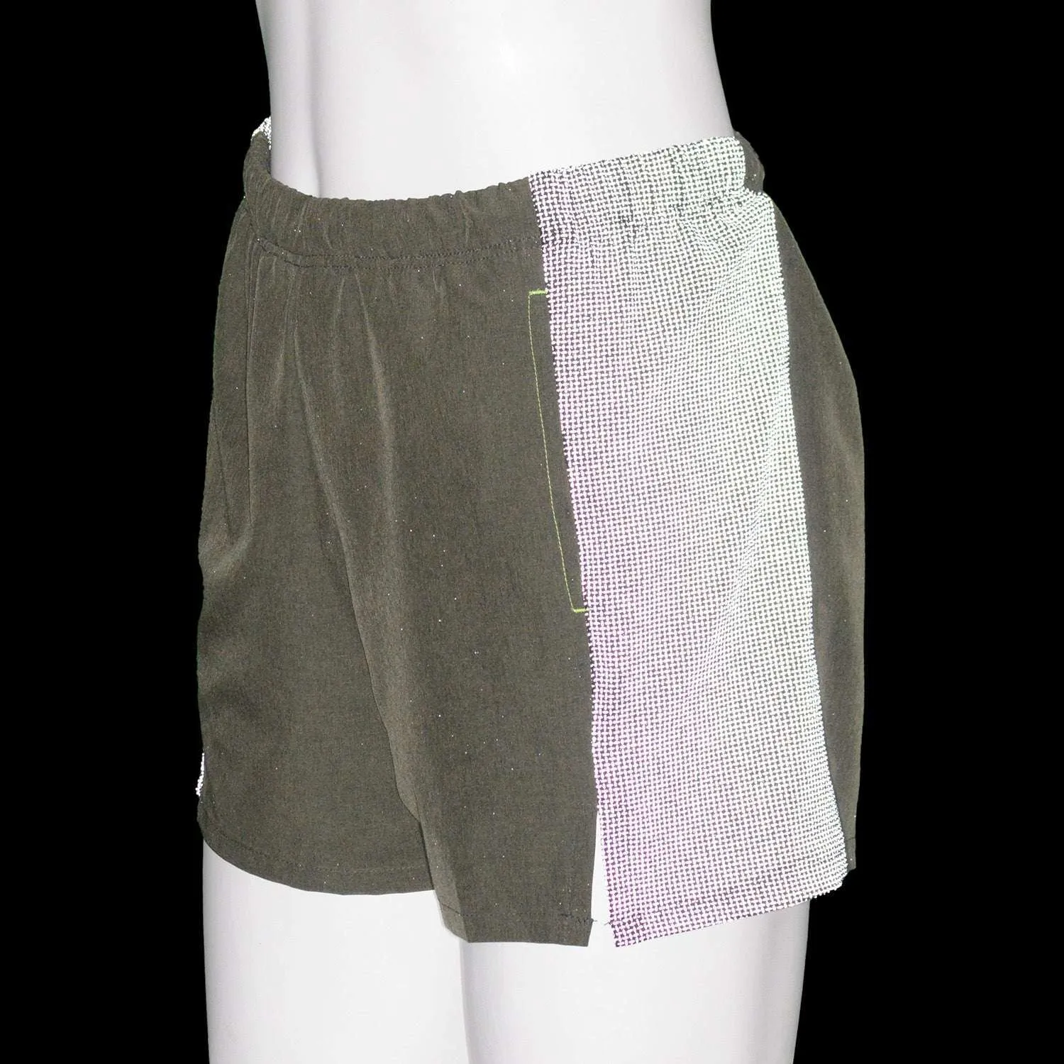 Women's Reflective Endeavor 3" Running Short in Olive Heather/Graphite